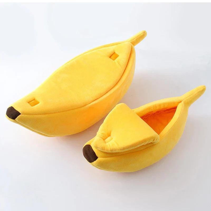 Cozy Banana Cat Bed – Cute, Warm, Durable & Portable Pet House