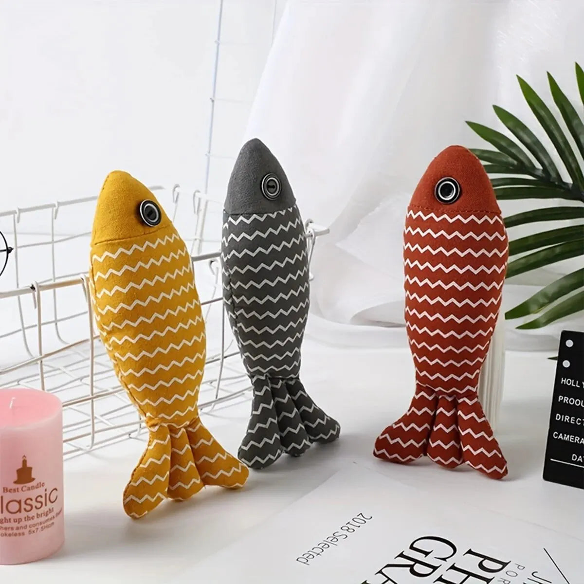 Cat Chew Toy – Linen Fish Pillow, Pet Training Simulation