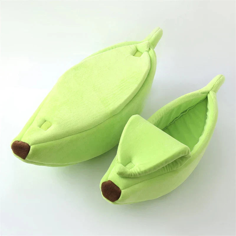 Cozy Banana Cat Bed – Cute, Warm, Durable & Portable Pet House